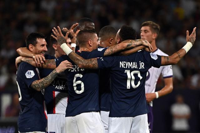 星空体育娱乐平台-3比0赢球并未用力 巴黎又认真踢完一场“战术演练”